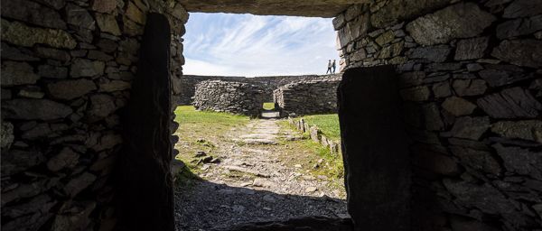 Cahergall stone fort entrance