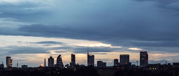 Milano Skyline - Incastri del Destino