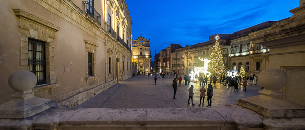 Ortigia Piazza Duomo