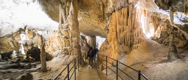 Grotte di Postumia